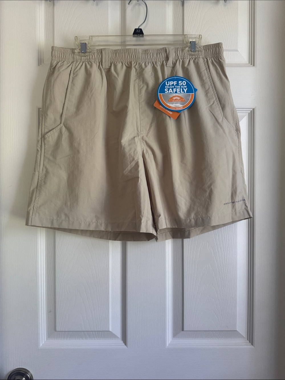 NWT Columbia Men's UPF 50+ Lightweight Khaki Performance Shorts